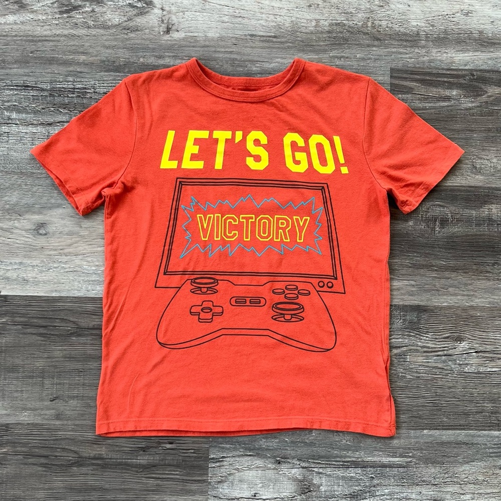 GAP Boys Victory T-shirt. Size Large. Orange.